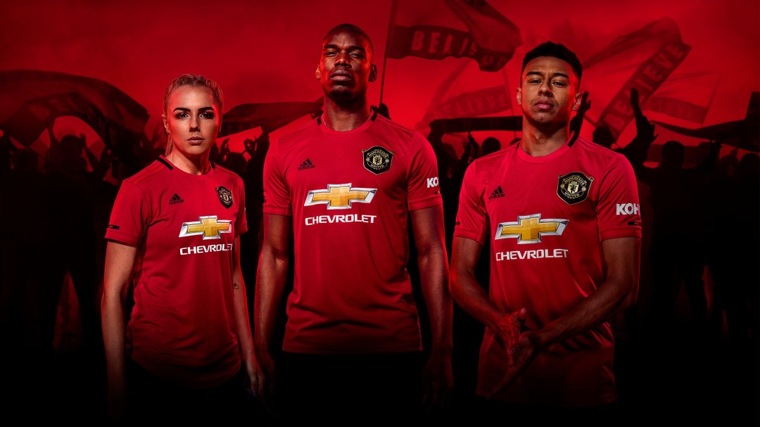 Manchester United Men's Football Shirts